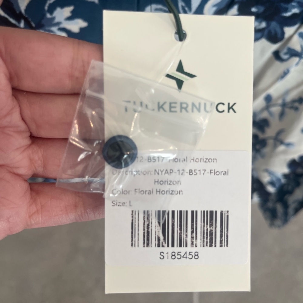 Tuckernuck Navy and Cream Floral Blouse - Picture 5 of 5